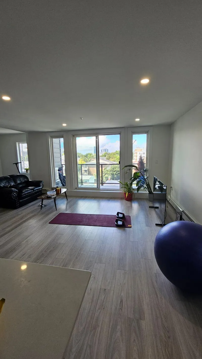 Property Gallery Image