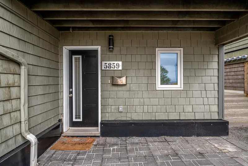 Property Gallery Image